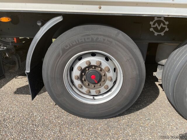 Box body Kögel SKH24 2T d'Hollandia Lift / Lift-Axle / NL Trai...