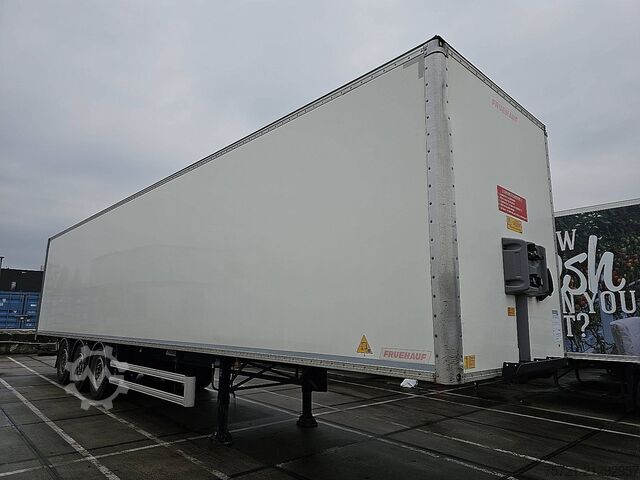 Gesloten bak FRUEHAUF FKSRT4