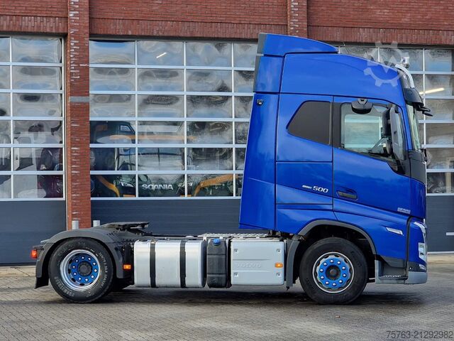 Standard-SZM Volvo FH 13.500 Globetrotter 4x2 - I Parkcool - Full ...