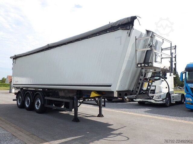 Billenős félpótkocsi SCHMITZ CARGOBULL SKI 24 Kippmulde 50 m³/Kombitüren/Lift/Rollplane