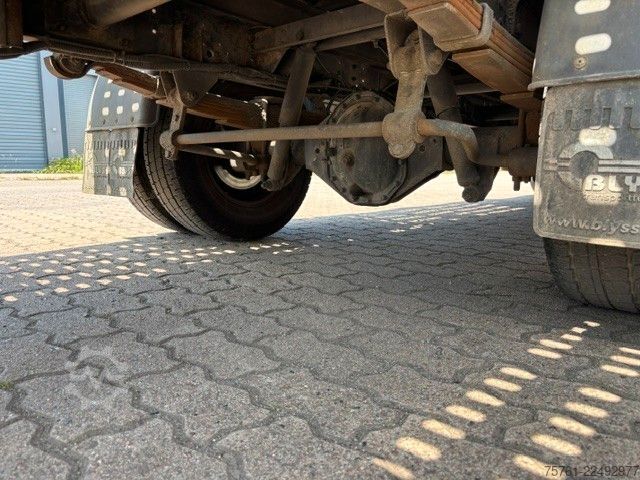 Autonkuljetuspakettiauto IVECO 65C17 Fzg Transporter 3 Liter Motor
