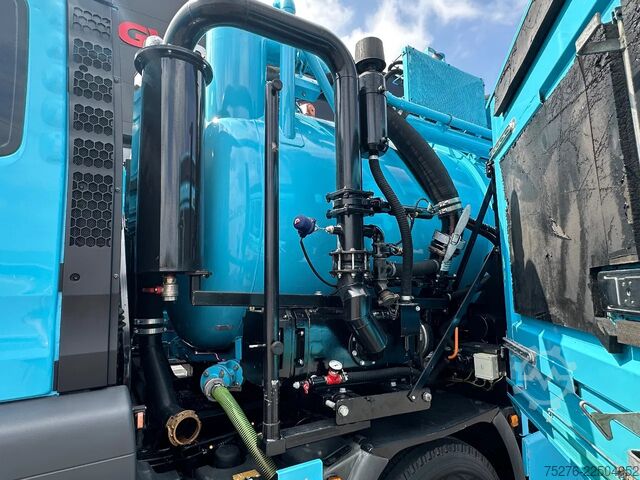 Suction vehicle MAN TGS 35.400 8X2-4 BL WIEDEMANN SUPER 1000