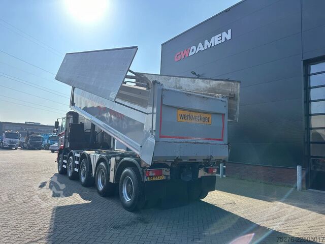 Benne Ginaf X6 5250 CSE 10x4 Hyva kipper 28 m3 Euro 6