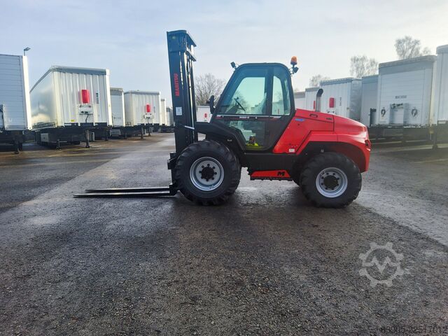 Empilhadeira todo-o-terreno Manitou M 50-4 D