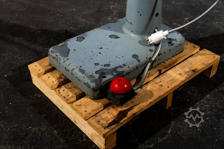 Upright drilling machine ALZMETALL 