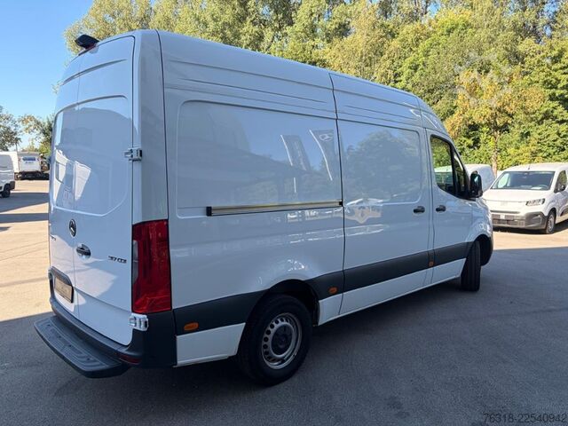Ploščati dostavnik Mercedes-Benz Sprinter 317 CDI Kasten PRO Hochdach Standard