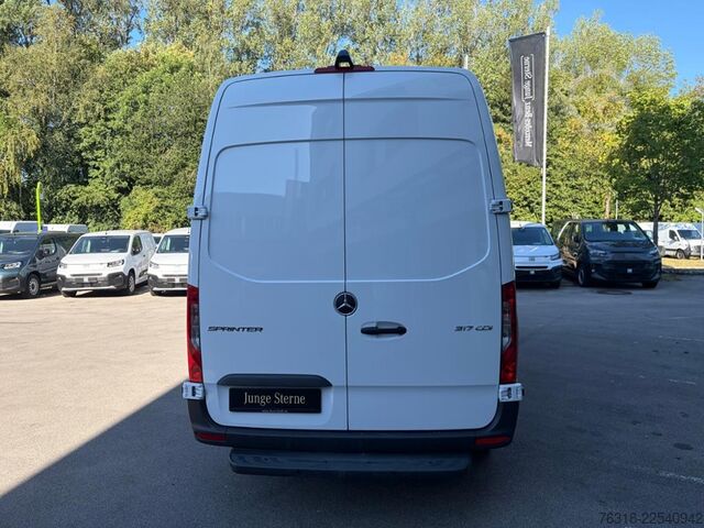 Ploščati dostavnik Mercedes-Benz Sprinter 317 CDI Kasten PRO Hochdach Standard