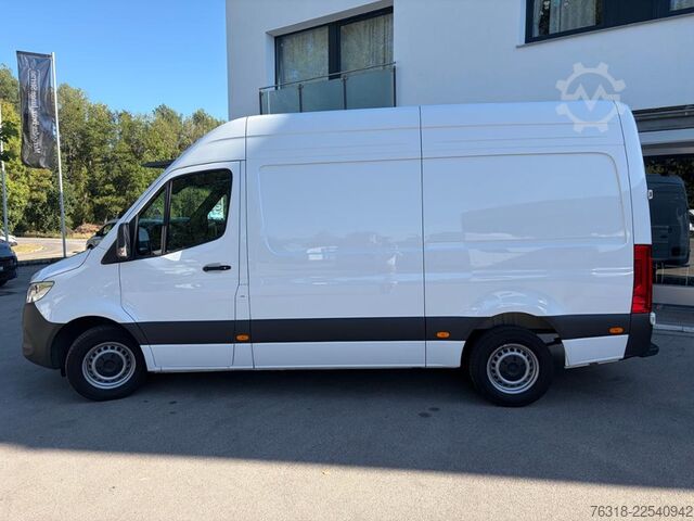 Ploščati dostavnik Mercedes-Benz Sprinter 317 CDI Kasten PRO Hochdach Standard