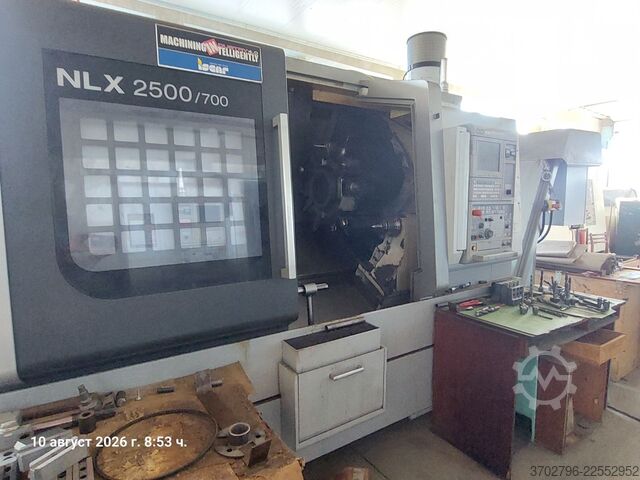 Centro de torneado y fresado CNC Mori Seiki NLX2500Y-700