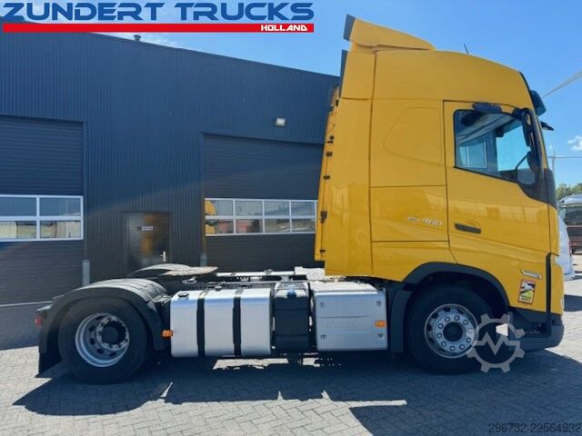 Standard-SZM Volvo FH 460 GLOBETROTTER,IPARCOOL, 2 TANKS, 2 BEDS, ...