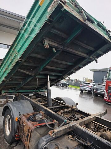 Transporter mit Kipper MAN 8.174 / E3 / Kipper Kran Greifer / 2X AHK