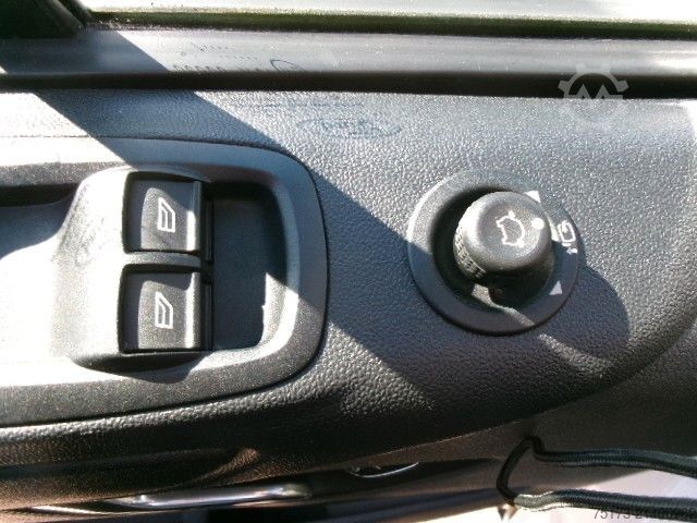 Τροχόσπιτο/αυτοκινούμενο τροχόσπιτο FORD Nugget 185PS Autm. Aufstelldach Markise AHK Xeno