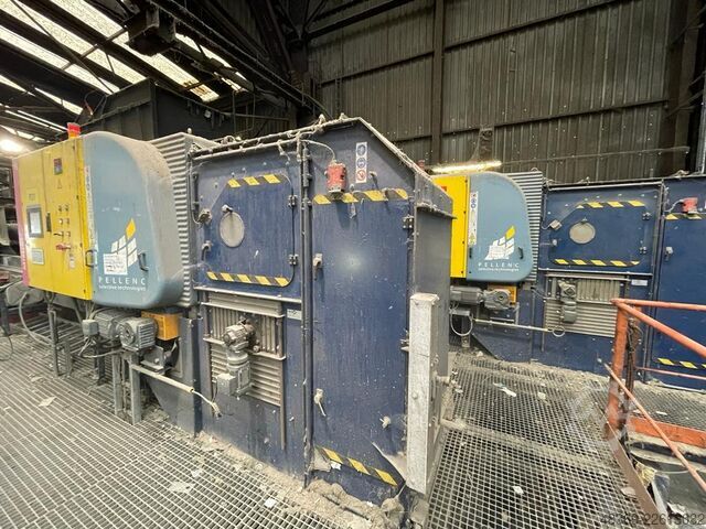 Máy phân loại quang học PELLENC MISTRAL 2400