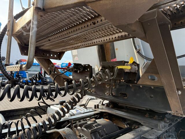 Tipper semitrailer SCHWARZMÜLLER SK K10VLN3 Kippauflieger 3 Achse