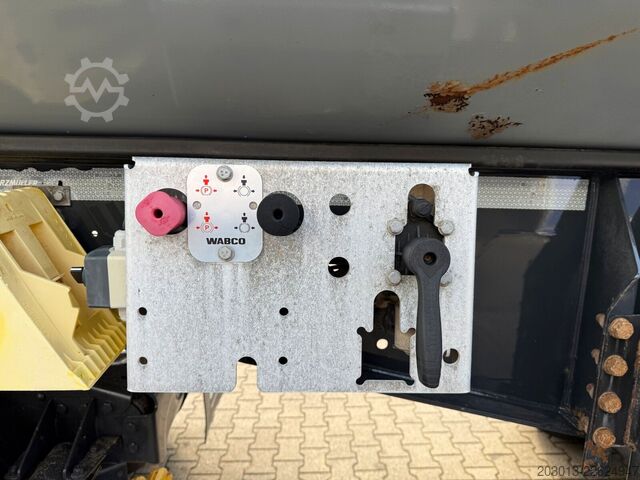 Tipper semitrailer SCHWARZMÜLLER SK K10VLN3 Kippauflieger 3 Achse