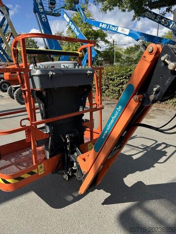 Articulated boom lift JLG 340AJ (4566)