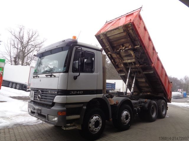 Sklápěcí vůz MERCEDES-BENZ Actros 3240 8x4 Blatt Meiller 3-S-Kipper