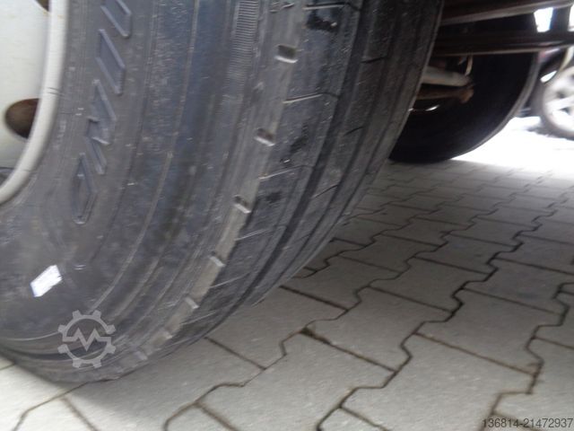 Sklápěcí vůz MERCEDES-BENZ Actros 3240 8x4 Blatt Meiller 3-S-Kipper