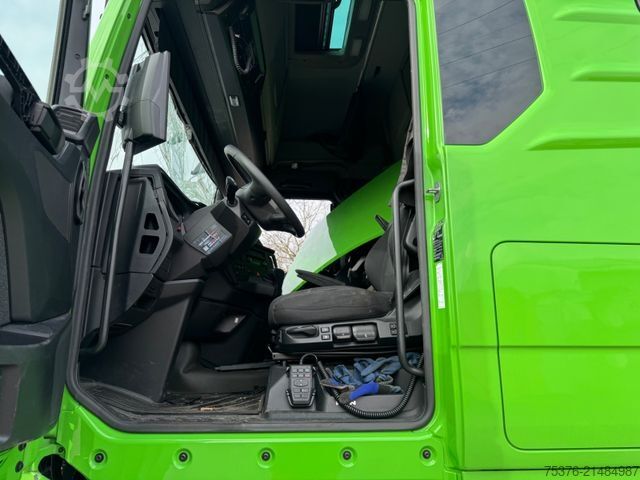 标准牵引车头 MAN TGX 18.520 Unfallschaden/damaged