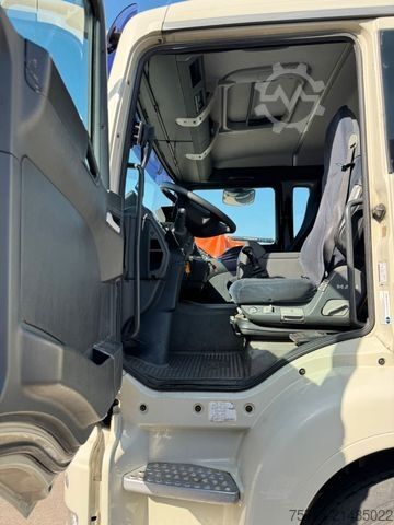 タンクローリー MAN TGA 18.350 * ESTERER * OBEN UND UNTEN *ANALOG TA