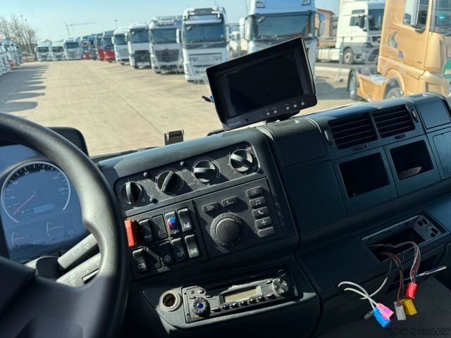 タンクローリー MAN TGA 18.350 * ESTERER * OBEN UND UNTEN *ANALOG TA