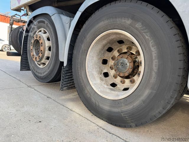 タンクローリー MAN TGS26.360 * OBEN & UNTEN * 3 KAMMER * ALUFELGEN*