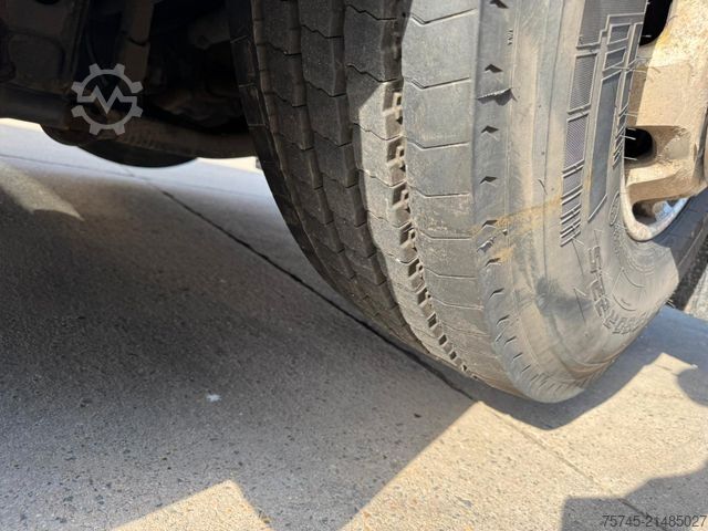 タンクローリー MAN TGS26.360 * OBEN & UNTEN * 3 KAMMER * ALUFELGEN*