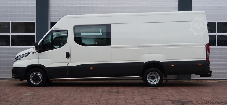 Șasiu cu cabină Iveco Daily 35C18H 3.0 DC AUT/ CAMERA/ LED/ CRUISE/ C...