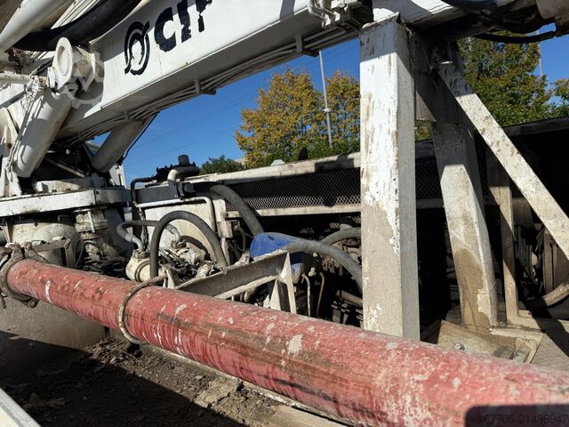 شاحنة مضخة خرسانة Iveco Magirus 330