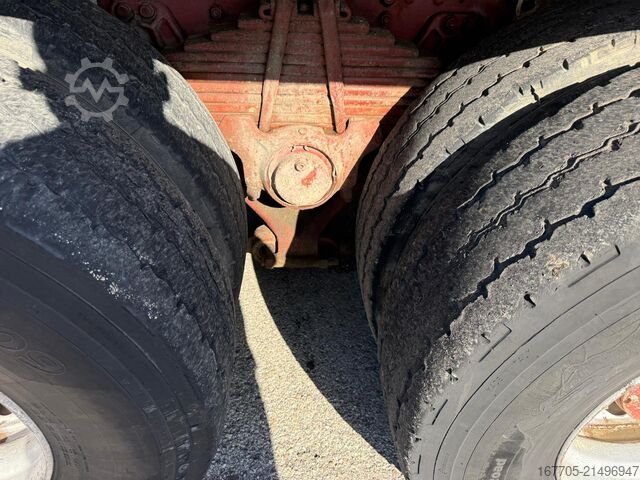 شاحنة مضخة خرسانة Iveco Magirus 330