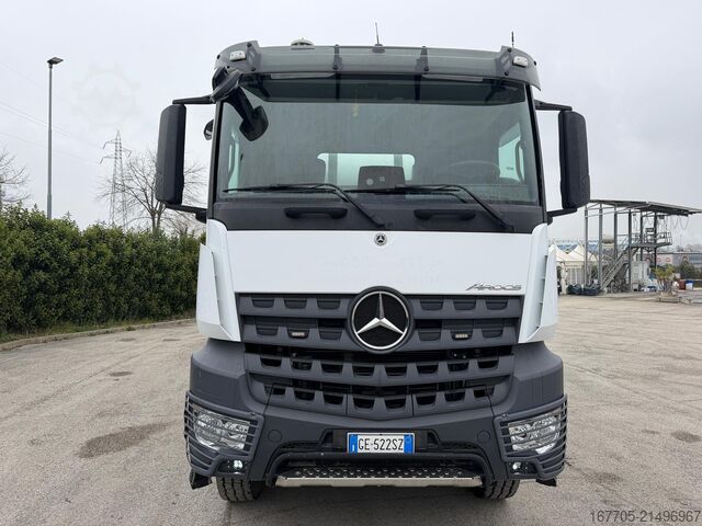 Betonmischer LKW Mercedes-Benz AROCS 4145