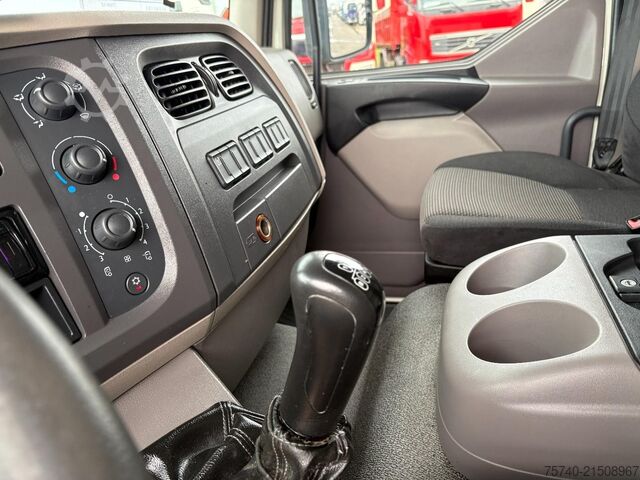 Trasporto refrigerato/congelato DAF LF220FA + Thermo king + euro 6 + manual