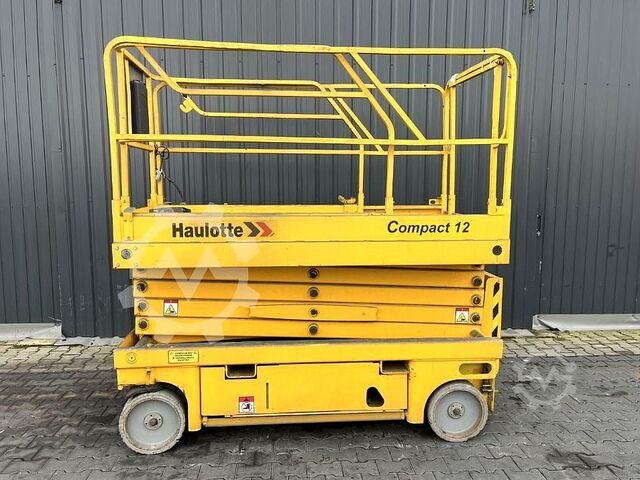 시저 리프트 Haulotte Compact 12