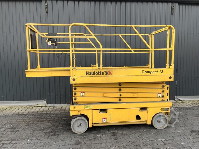 시저 리프트 Haulotte Compact 12