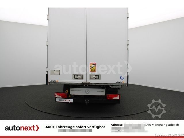 Vrachtwagen met bakwagen MERCEDES-BENZ Sprinter 519 Aut.*AHK 3,0t* Distronic+Kamera+Nav