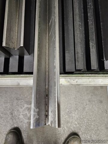 CNC-bänkpress Blemas 100-33