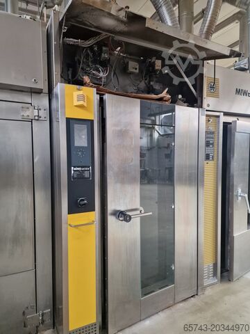 Horno rotativo de panadería con carro Miwe ROLL IN e+