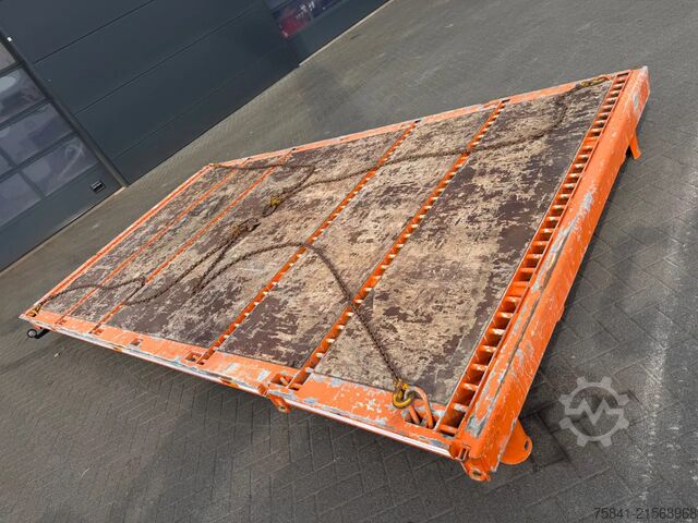 Автокран Scania R580 V8 R 580 LB 8x4 HMF 4020-K6 + JIB FJ 600-K4