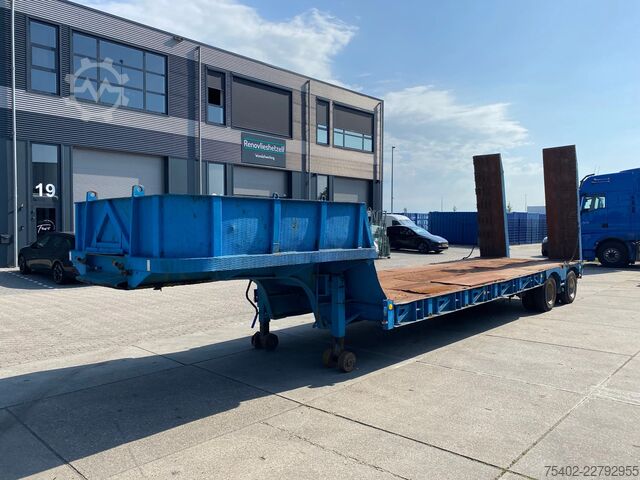  Fruehauf / Hydraulic Ramps / 32 Ton