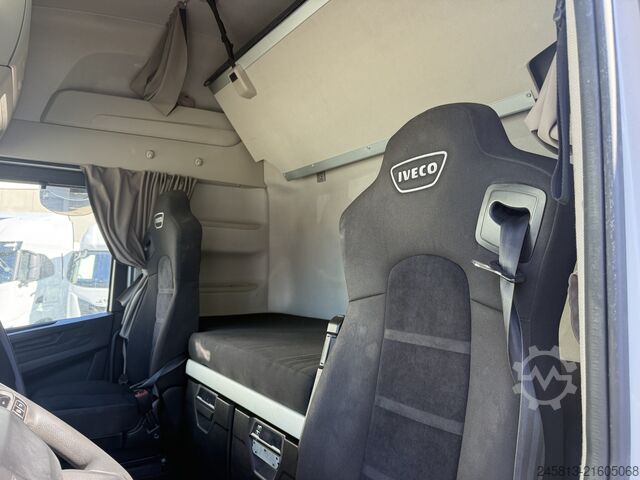 τυπική μονάδα τράκτορα Iveco SWAY 510