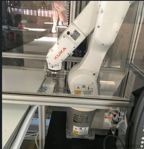 Robot industrial Kuka KUKA KR 6 R900-2 SEL Agilus 2 – unused /