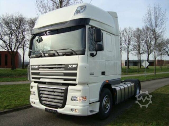 Standarta traktora vienība DAF XF 105 460 SSC - Motorschaden