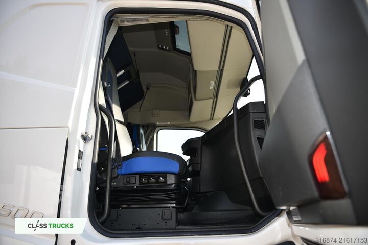 Standard tractor unit VOLVO FH 500 Globetrotter XL Varios