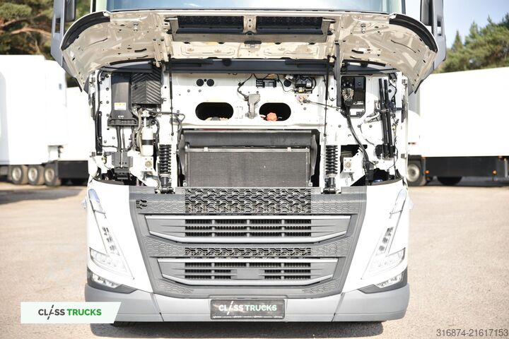 Standard tractor unit VOLVO FH 500 Globetrotter XL Varios