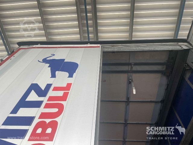 Otvorena poluprikolica s ceradom Schmitz Cargobull Curtainsider Mega