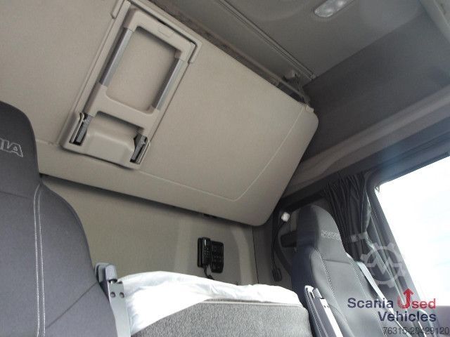 Cap tractor voluminos Scania R 460 EB - MEGA - HIGHLINE - 2x TANKs - ACC