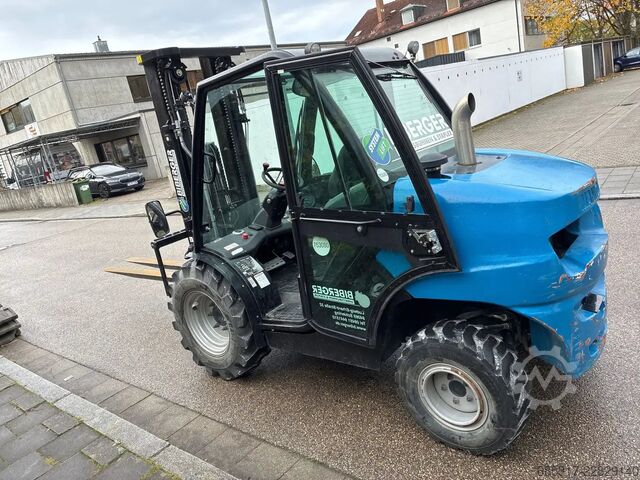 Empilhadeiras a diesel Manitou MC 30-4