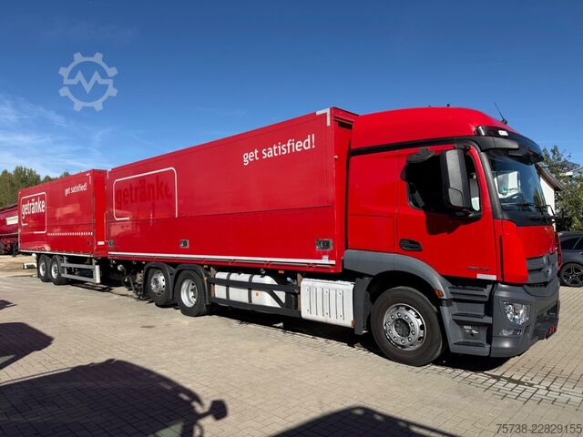 LKW mit Getränkeaufbau MERCEDES-BENZ Actros 2543 Getränke/Retarder+ANHÄNGER Orten