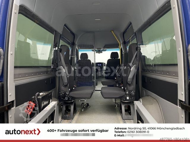 Kleinbus VOLKSWAGEN Crafter Kombi 35 *Rollstuhl-Lift* KAMERA 0903