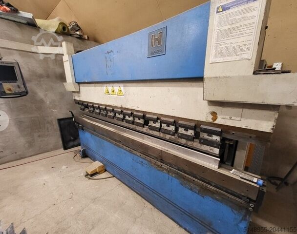 Ohraňovací lis HACO ERM 3075